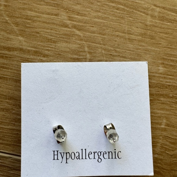 Swarovski Crystal Studs NWT - Picture 3 of 3